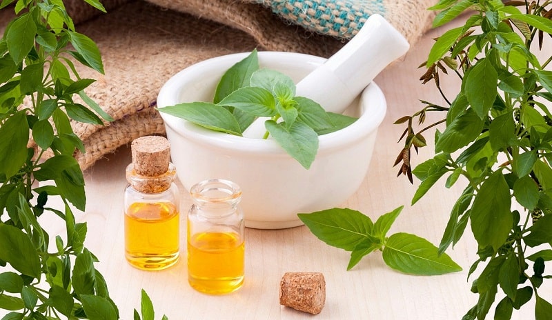 Scopri di più sull'articolo Aromaterapia e oli essenziali – A cosa servono?